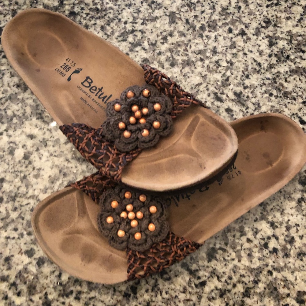 Birkenstock’s Betula size Women’s 10 Sandals EUC